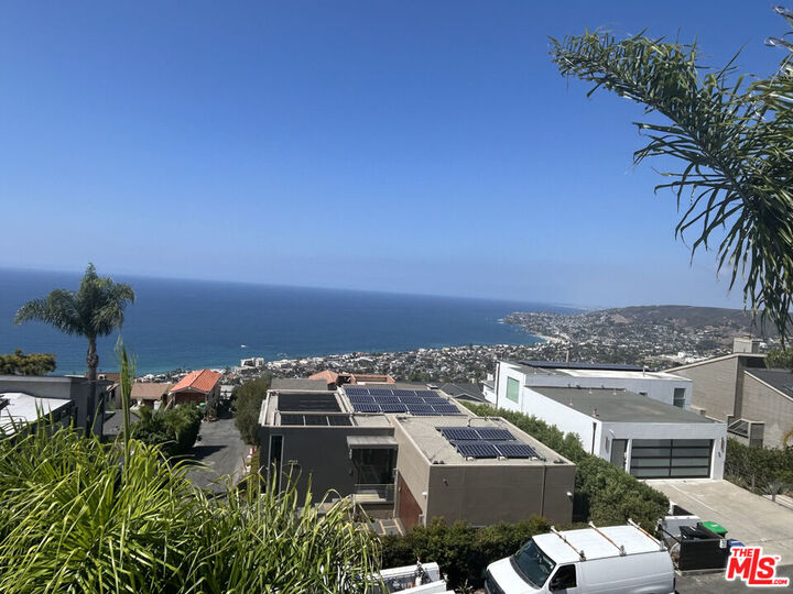 Property Photo:  1130 Del Mar Ave  CA 92651 