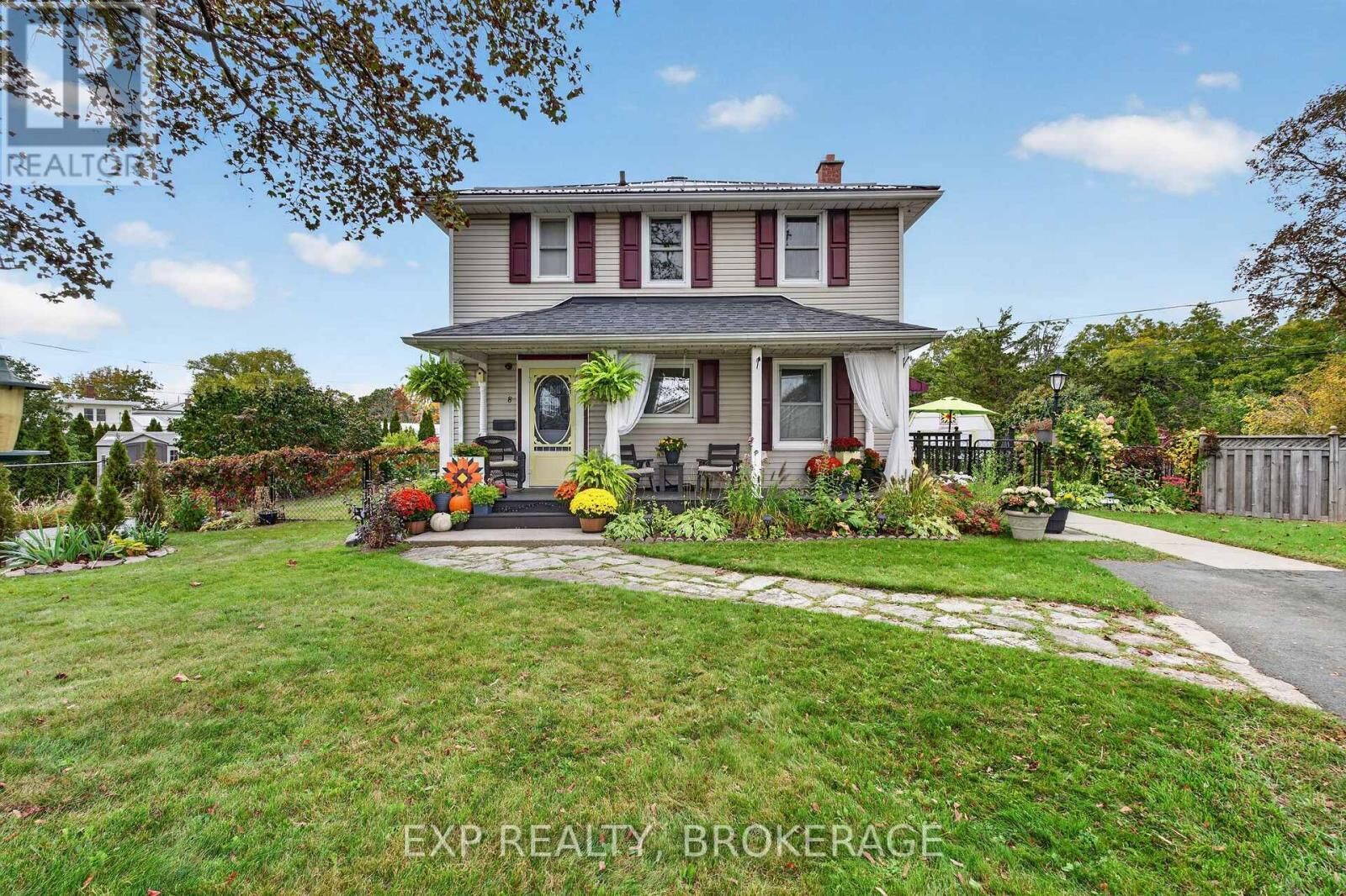 Property Photo:  8 Ortona Crescent  ON K0K 2T0 