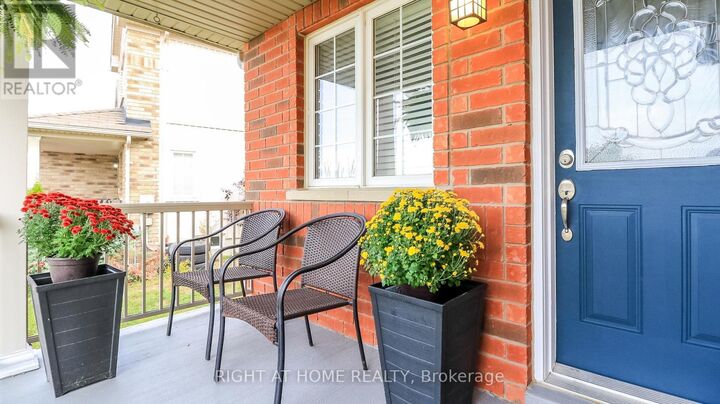 Property Photo:  165 Greenwood Drive  ON L3W 0E4 