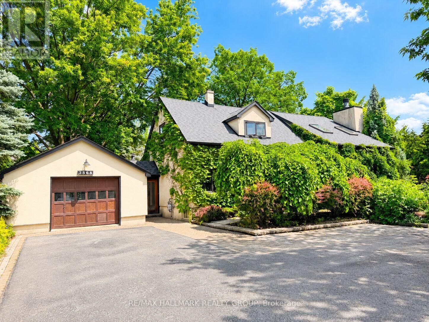 Property Photo:  3565 Albion Road  ON K1T 1A2 
