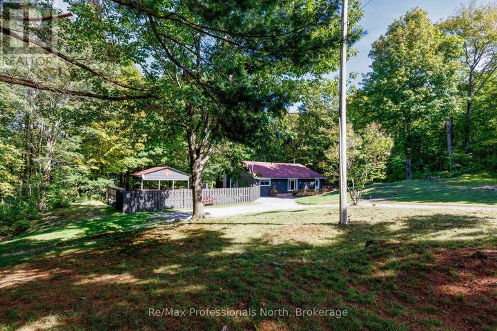 Property Photo: 3962 169 Muskoka Road ON P0B 1J0
