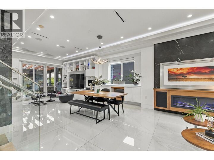 Property Photo:  1267 East 53rd Avenue  BC V5X 1K1 