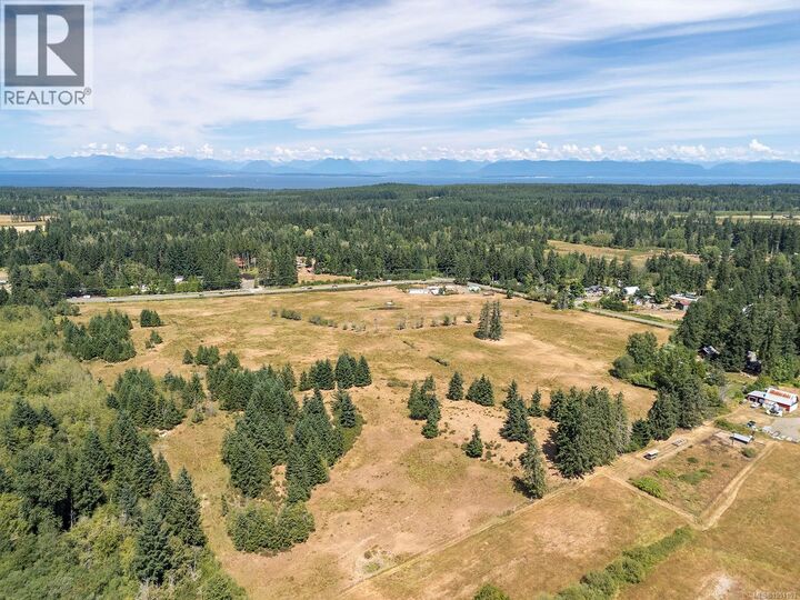 Property Photo: 7561 Howard Road BC V9J 1G2