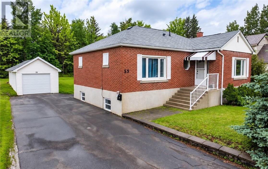 Property Photo:  55 Walford  ON P3E 2H2 