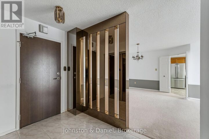 Property Photo:  2350 Bridletowne Circle 1107  ON M1W 3E6 