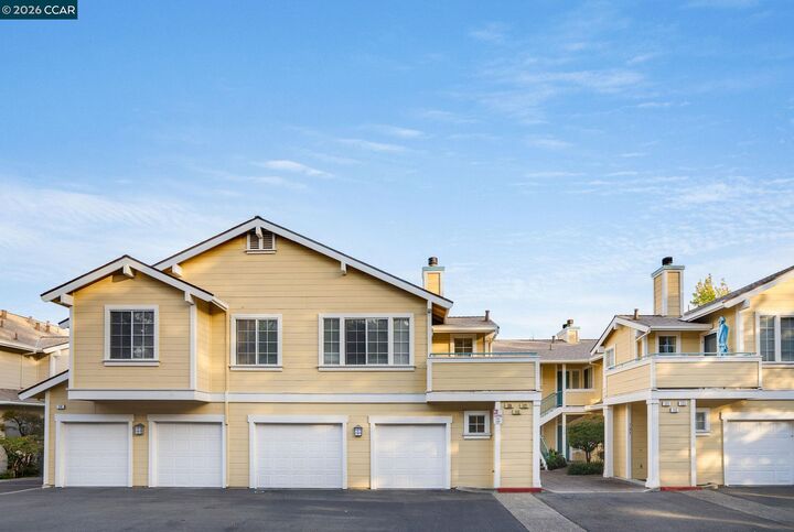 Property Photo:  124 Skyline Dr  CA 94583 