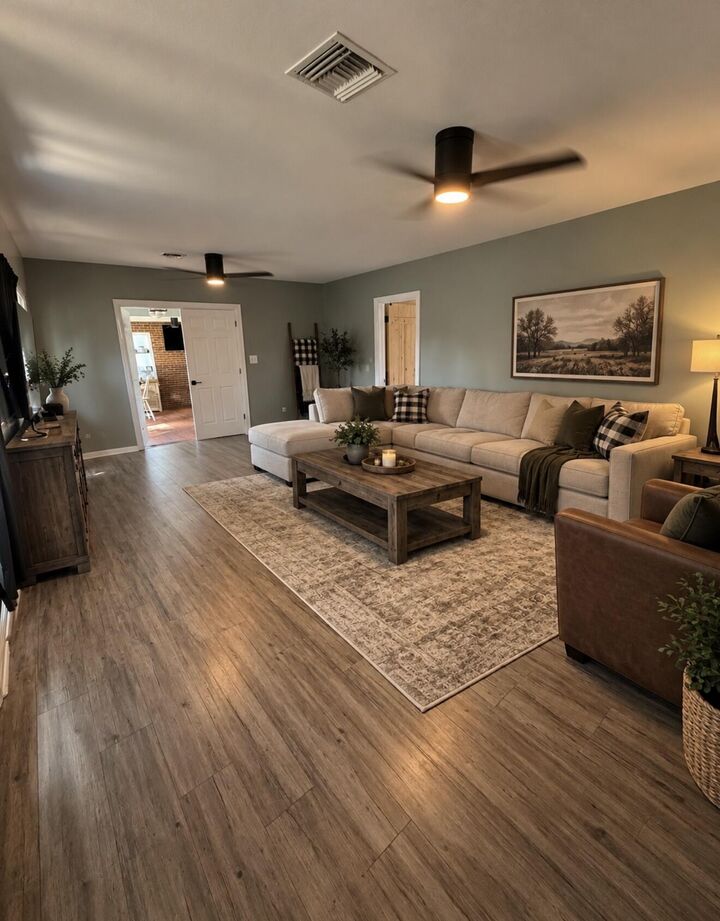 Property Photo: 6668 Maple Street FL 32570