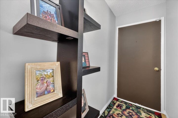 Property Photo:  5104 53 Street  AB T0A 0K0 