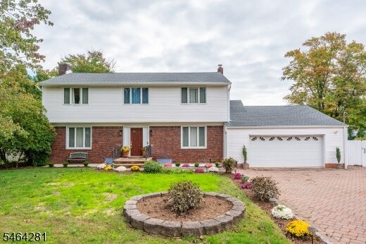 Property Photo: 2 Glencove Rd NJ 07950