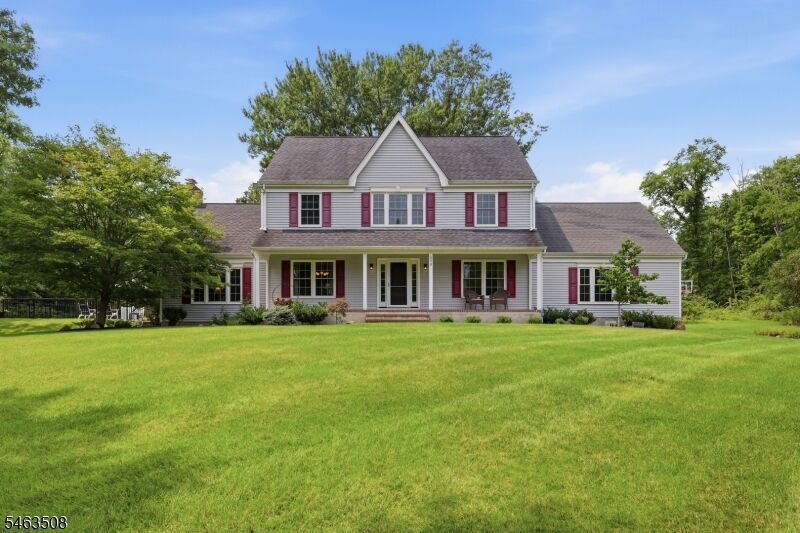 Property Photo:  658 Main St  NJ 08802 