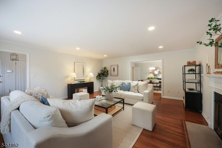 Property Photo: 12 Cowperthwaite Pl NJ 07090