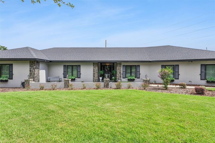 Property Photo:  37 Lake Eloise Lane  FL 33884 