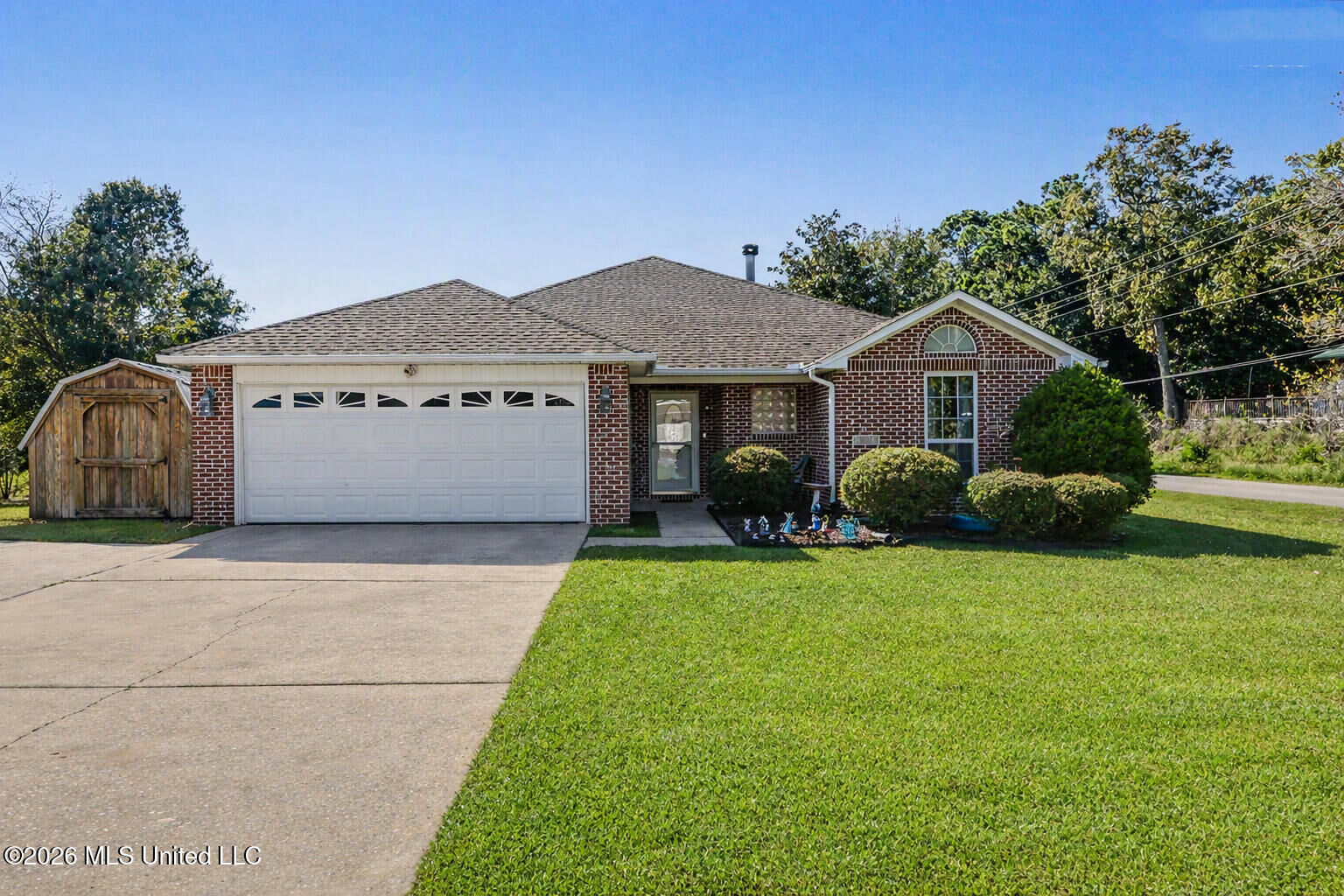 Property Photo:  3321 N 4th Street  MS 39564 