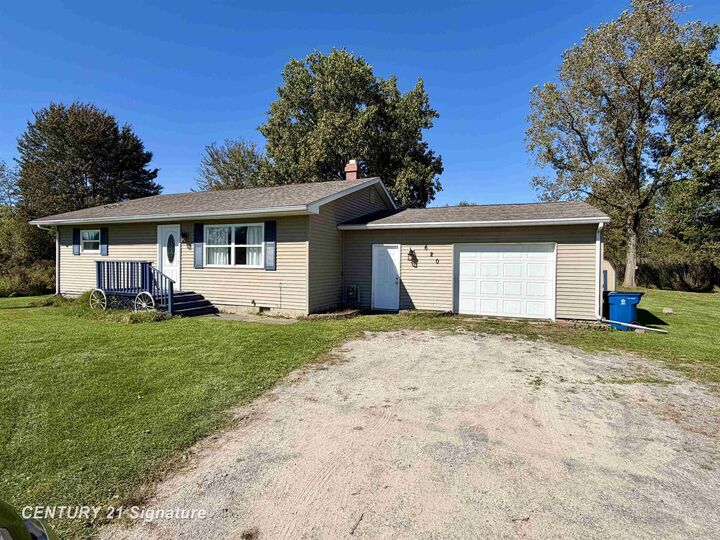 Property Photo:  620 W Main Street  MI 48463 