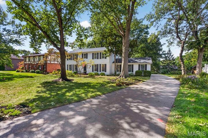 Property Photo: 679 Golfview Drive MO 63011