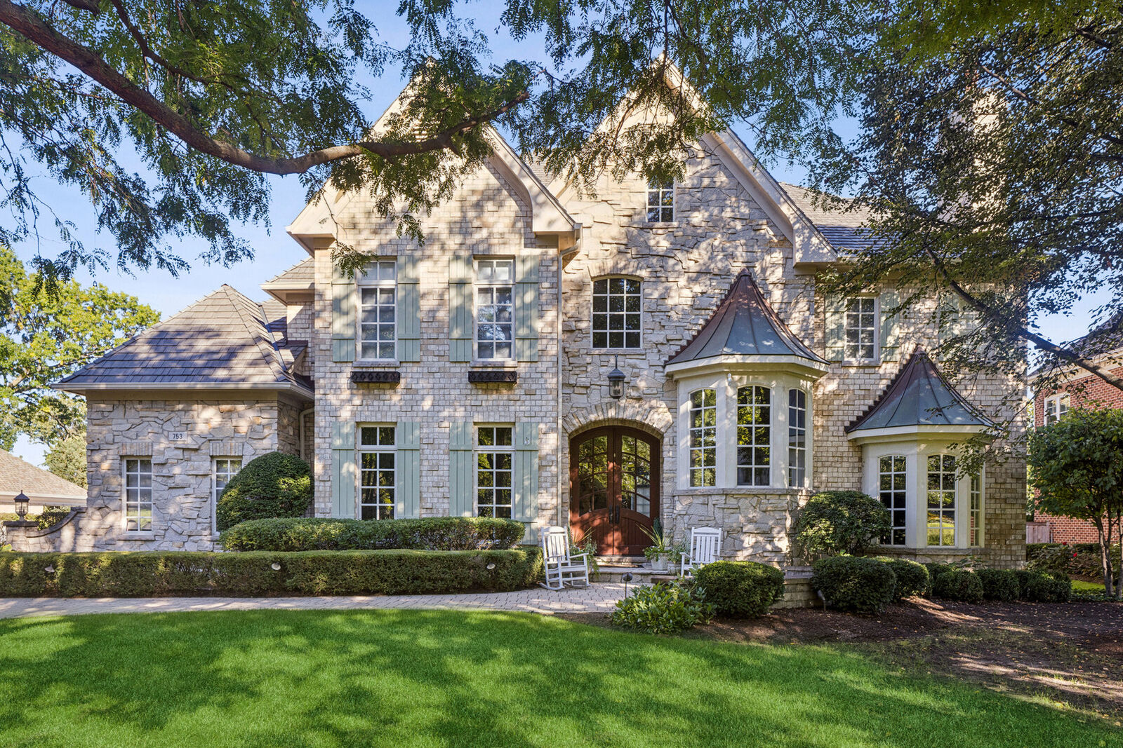 Property Photo:  753 Wilson Lane  IL 60521 