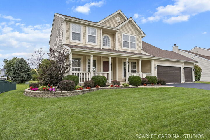 Property Photo:  1879 Aster Drive  IL 60560 