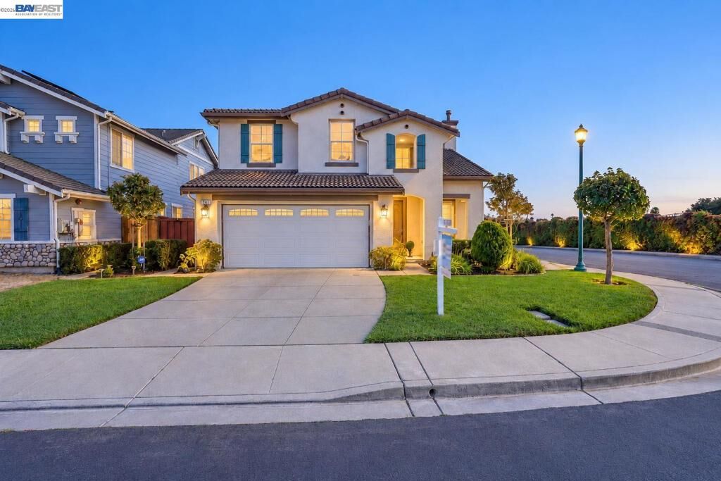 Property Photo: 1098 Boyle St. CA 94587