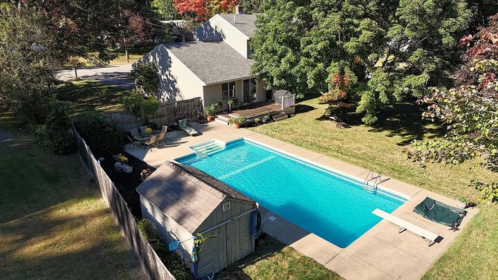 Property Photo:  51 Essex Street  ME 04073 