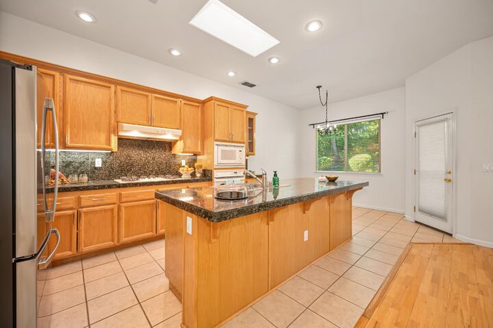 Property Photo:  11566 Stonebrook Drive  CA 95603 