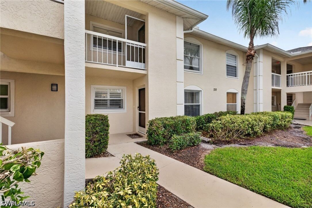 Property Photo:  737 Landover Court 102  FL 34104 