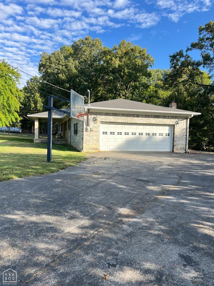 Property Photo: 3034 County Road 318 AR 72401