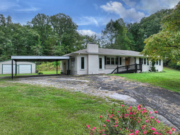 Property Photo:  3347 Hwy 52E  GA 30536 