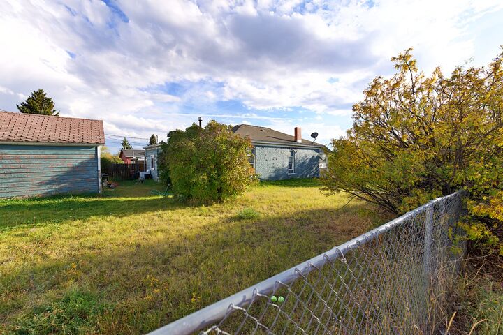 Property Photo:  1108 Nevada Avenue  MT 59701 