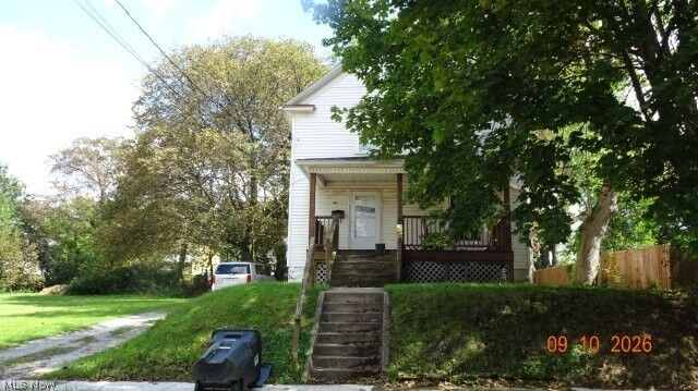 Property Photo: 1305 Andrus Street OH 44301
