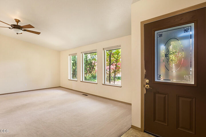 Property Photo: 20232 Morgan Loop OR 97703