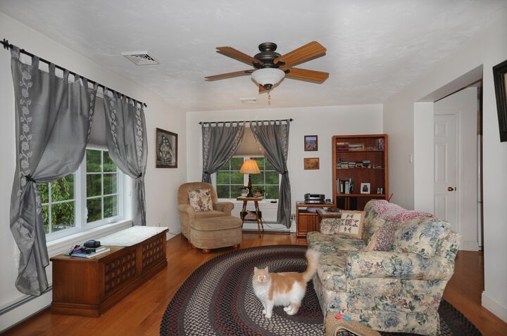 Property Photo:  868 Main St  MA 02576 