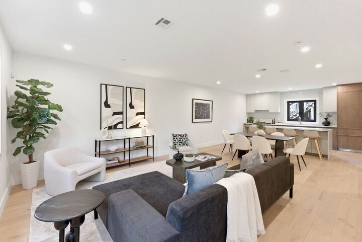 Property Photo:  209 Tudor Street 3  MA 02127 