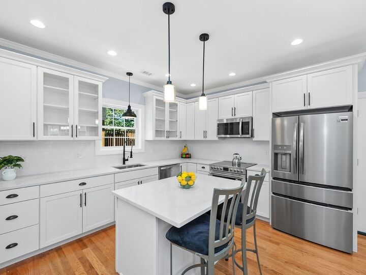 Property Photo:  26 Fuller Street 2  MA 02453 