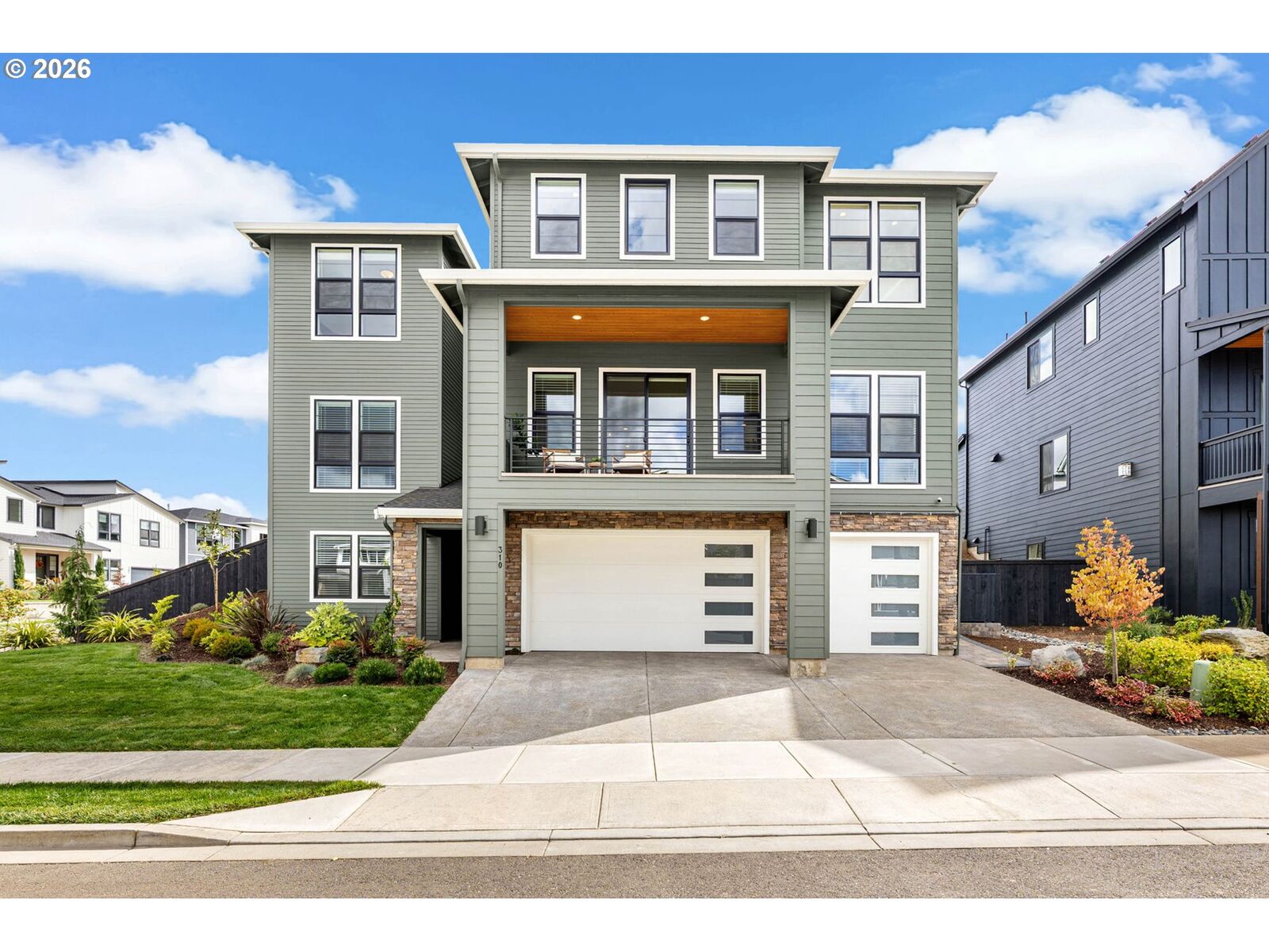 Property Photo:  310 W Fir Loop  WA 98671 