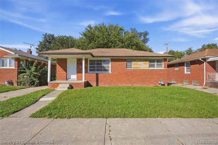 Property Photo: 17831 Hoover Street MI 48205