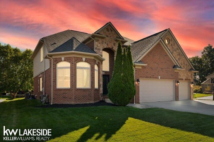 Property Photo: 43526 Pintail Drive MI 48038