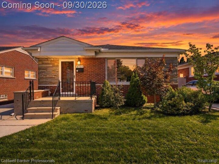 Property Photo:  8953 Niver Avenue  MI 48101 