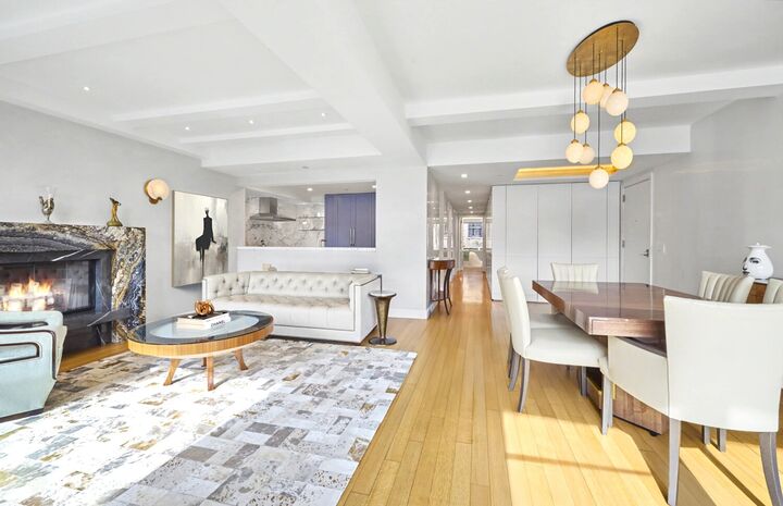 Property Photo:  50 Gramercy Park N 12A  NY 10010 