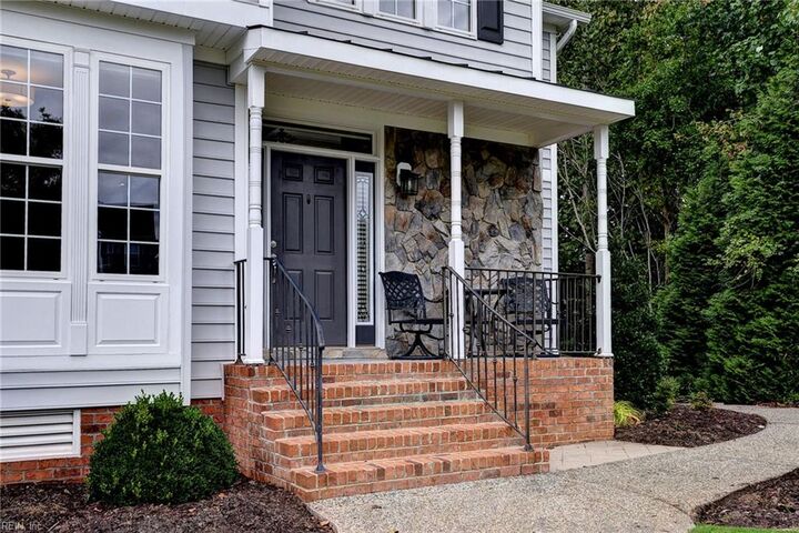 Property Photo: 3901 Guildford Ln VA 23188
