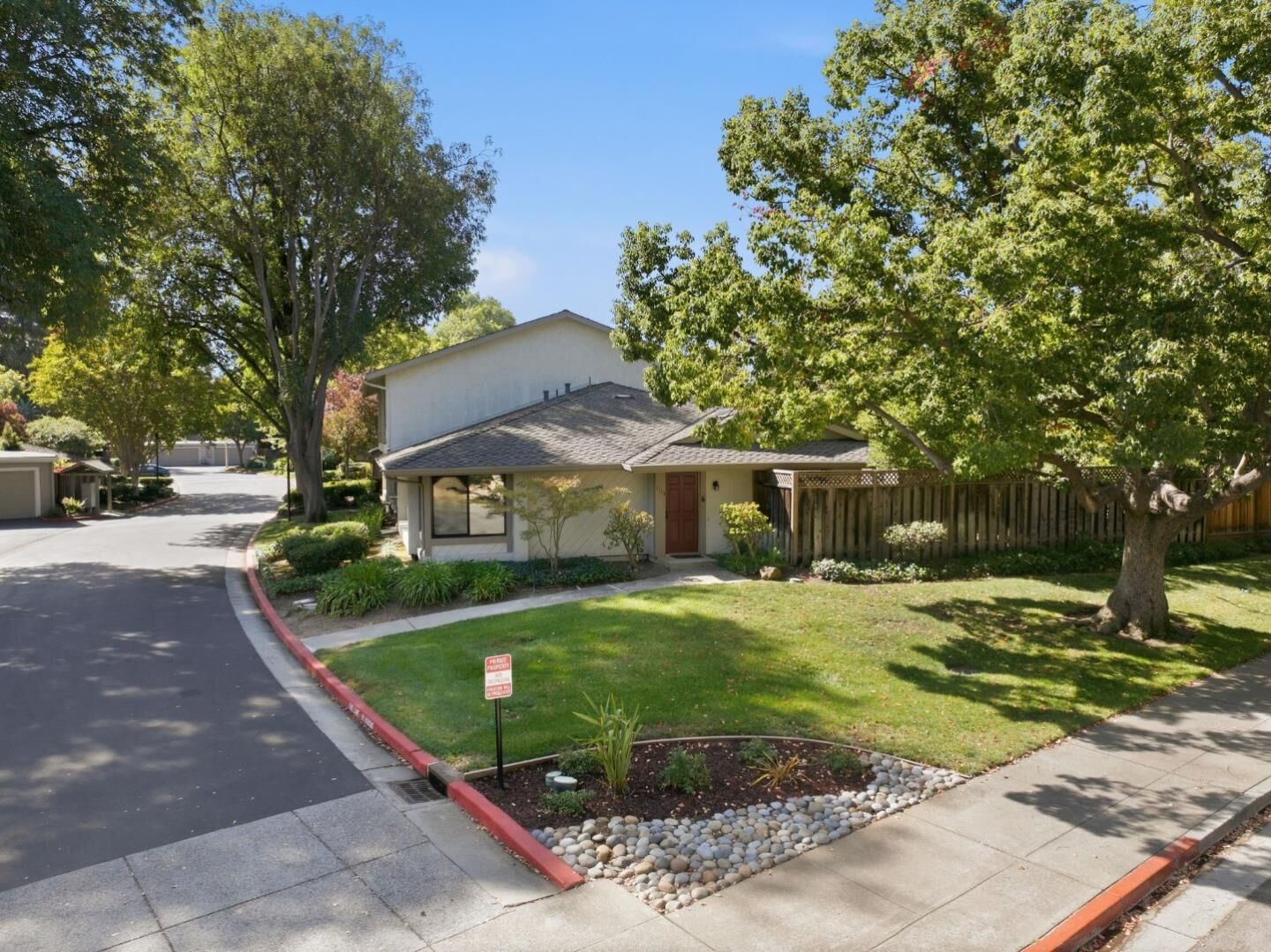 Property Photo: 1113 Alonso Drive CA 95126