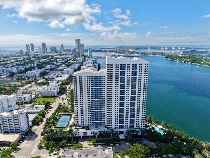 Property Photo:  1330 West Ave 3407  FL 33139 