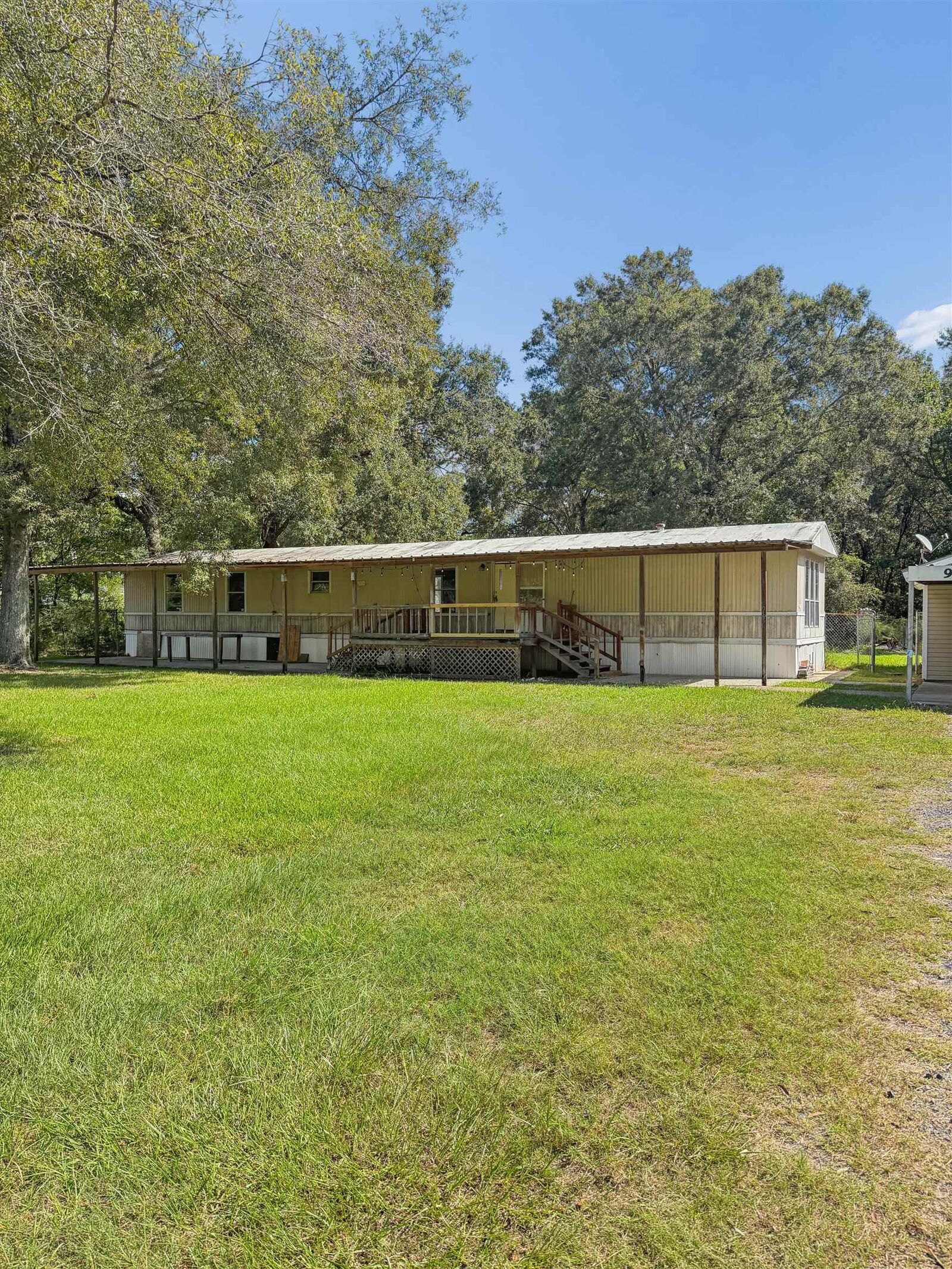 Property Photo:  965 Woodland St.  TX 77662 
