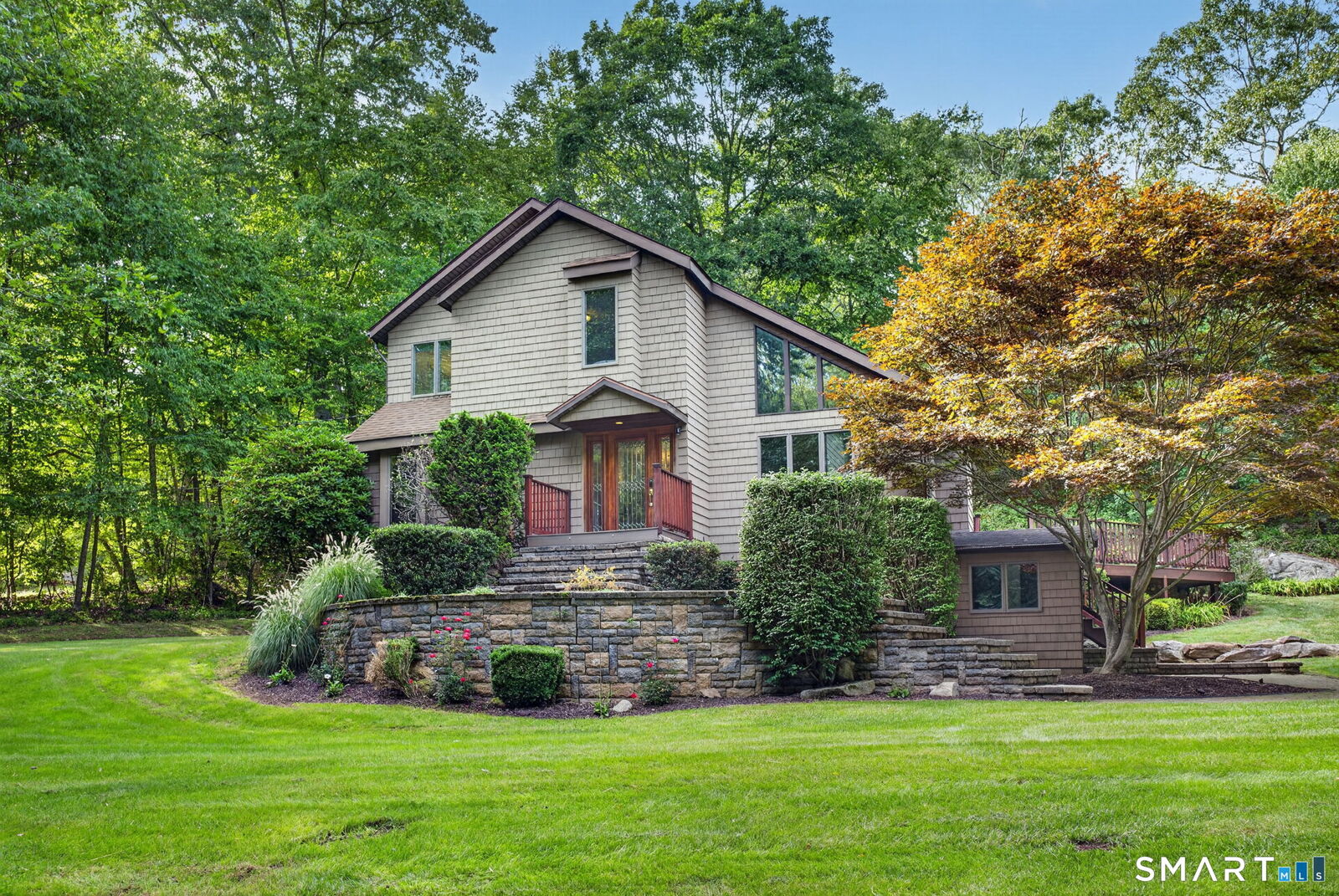 Property Photo:  5 Connally Drive  CT 06475 