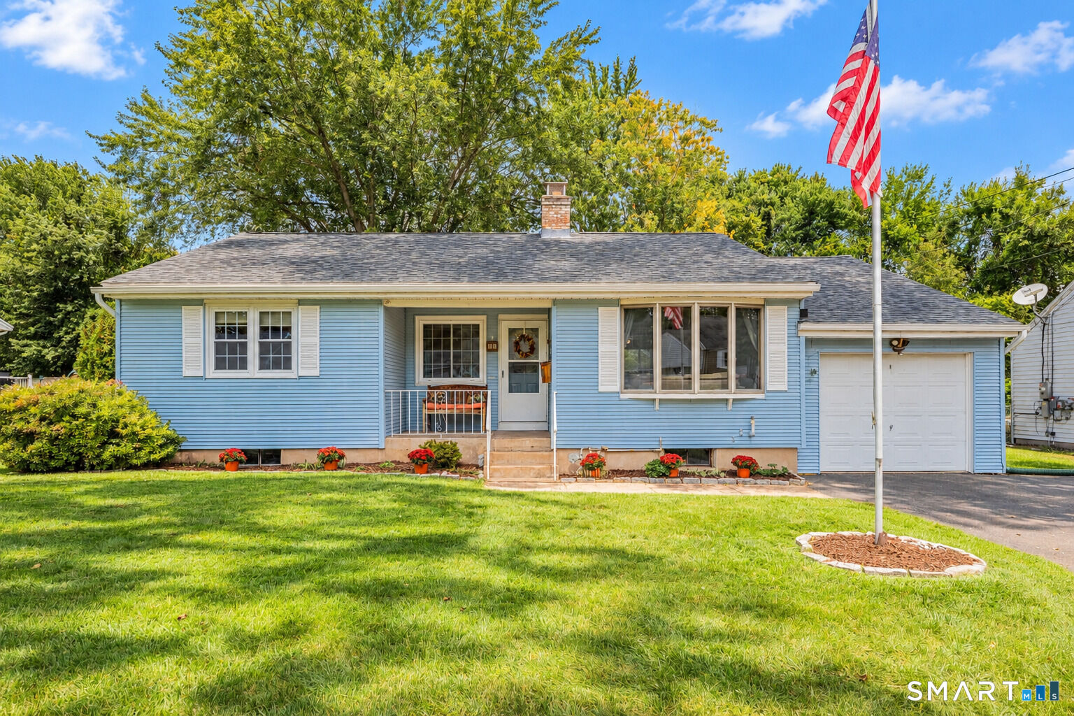 Property Photo:  24 Barbonsel Road  CT 06118 