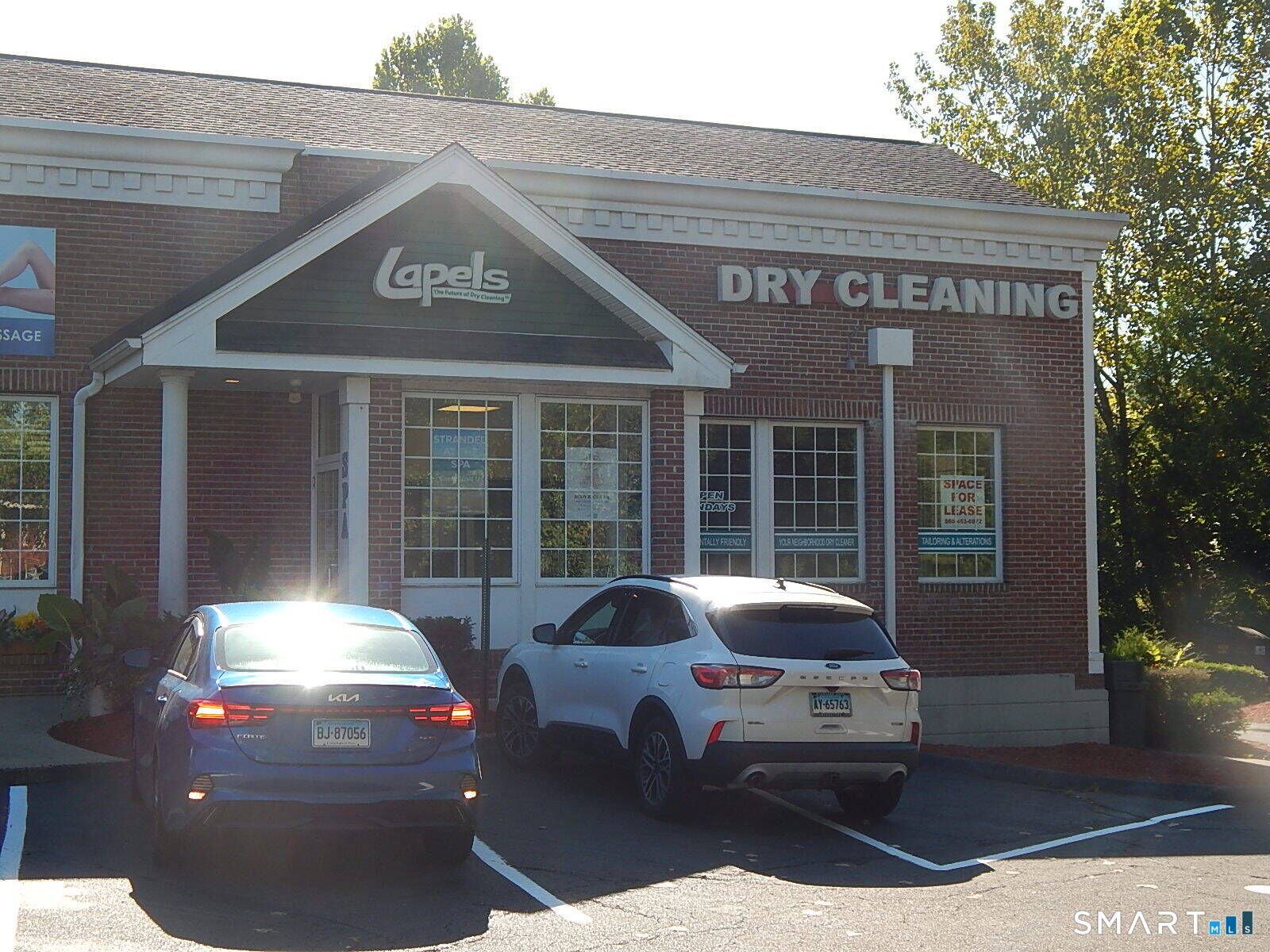 Property Photo: 1 Kirby Road CT 06416