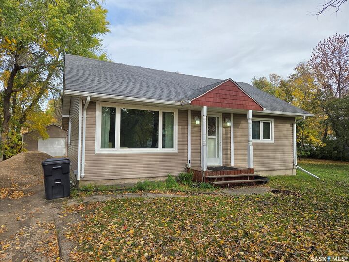 Property Photo: 209 6th Street SK S0C 0A0