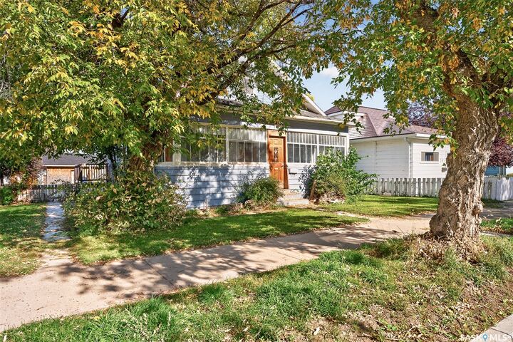 Property Photo:  310 Coteau Street W  SK S6H 5C9 