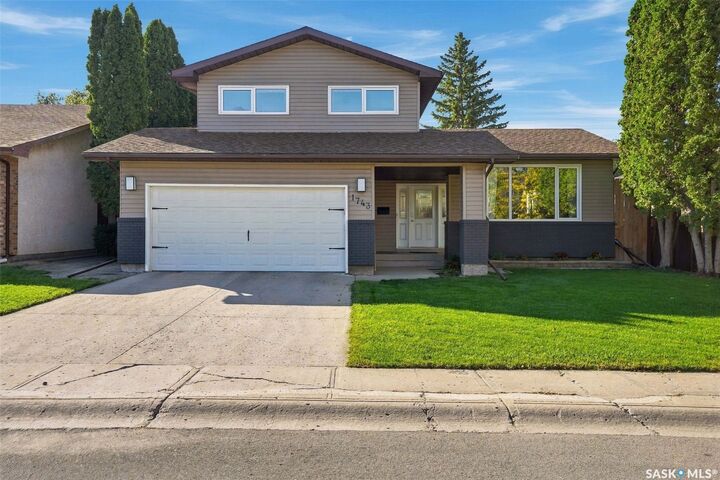 Property Photo:  1743 Blair Bay E  SK S4V 0N6 