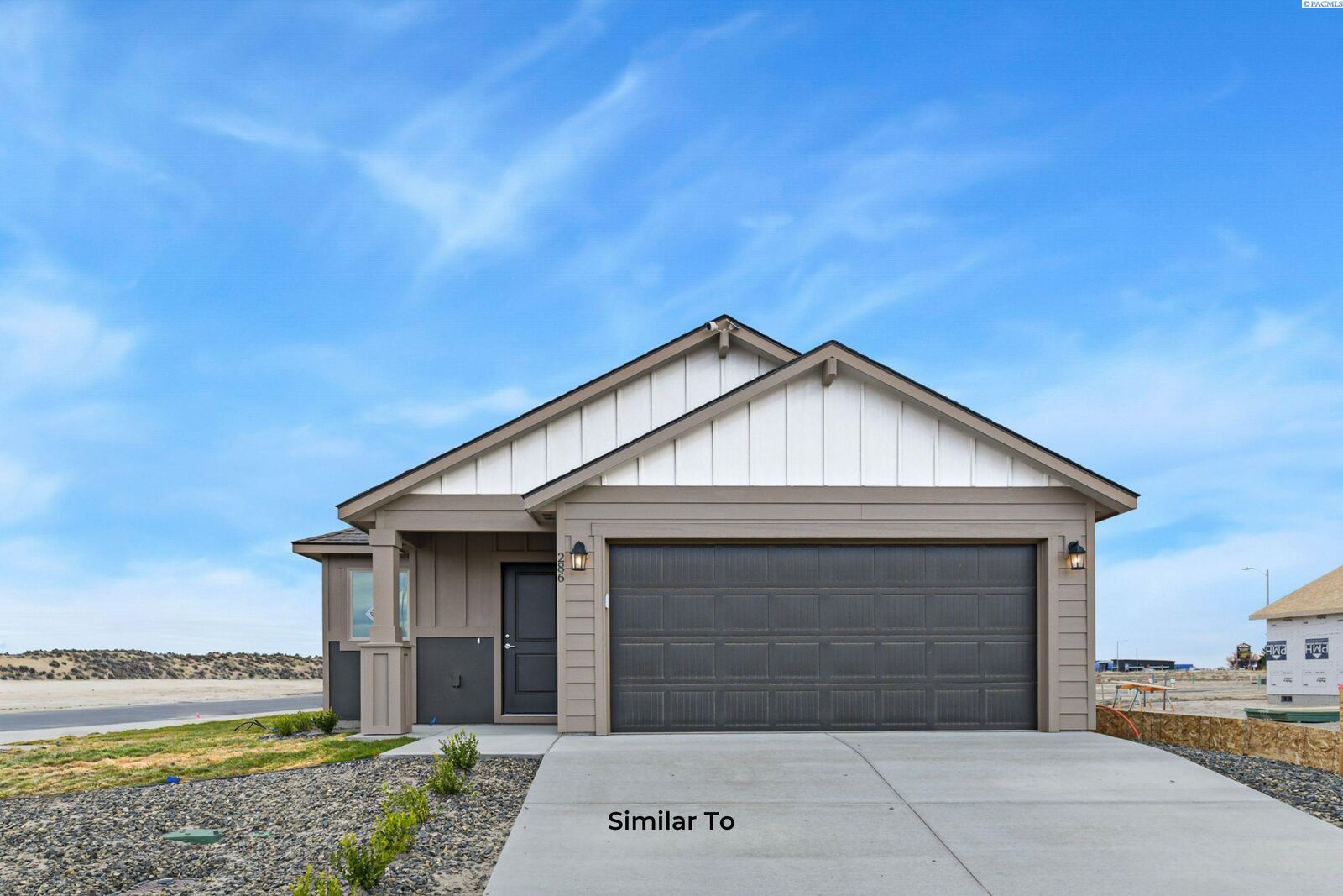 Property Photo:  751 Honeylicious St  WA 99352 