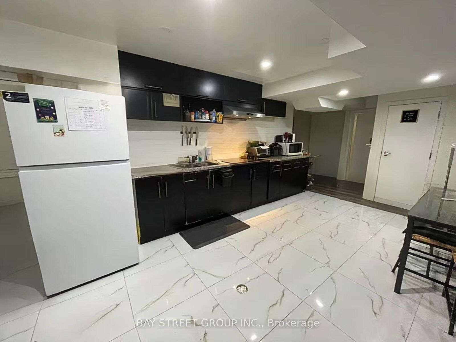 Property Photo:  191 Pleasant Avenue Bsmt  ON M2M 1M4 